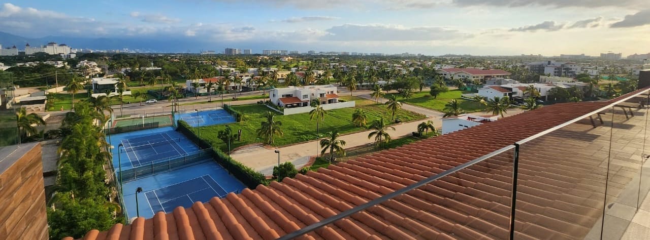 Location: <span>Nuevo Vallarta</span>